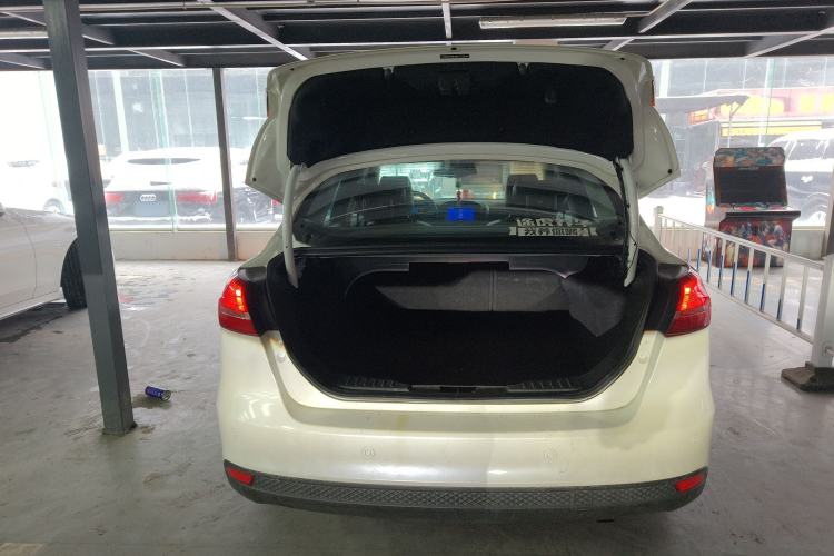 Used Ford Focus 2015 Sedan 1.6L Automatic Trend Model