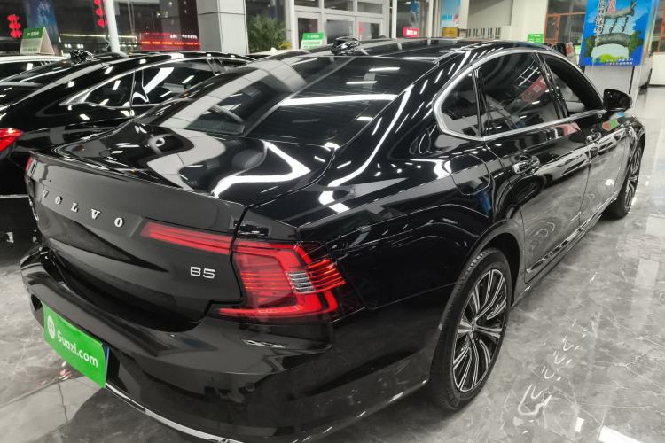 Used Volvo S90 2022 B5 Zhiyi Luxury Edition