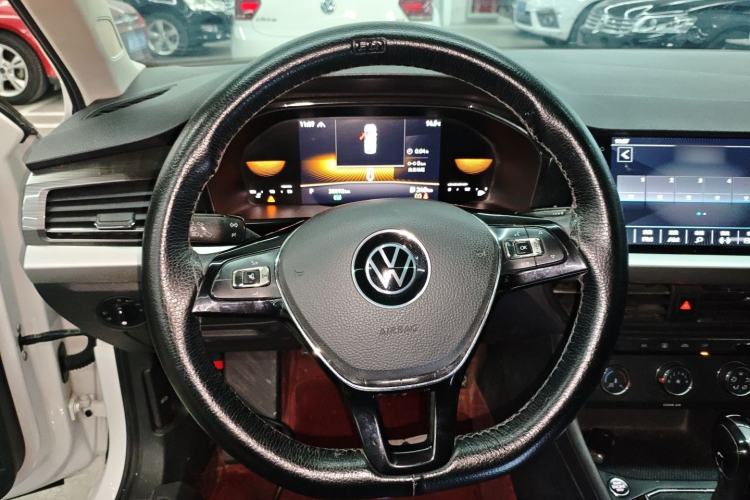 Used Volkswagen Lavida 2022 280TSI DSG Comfort Edition
