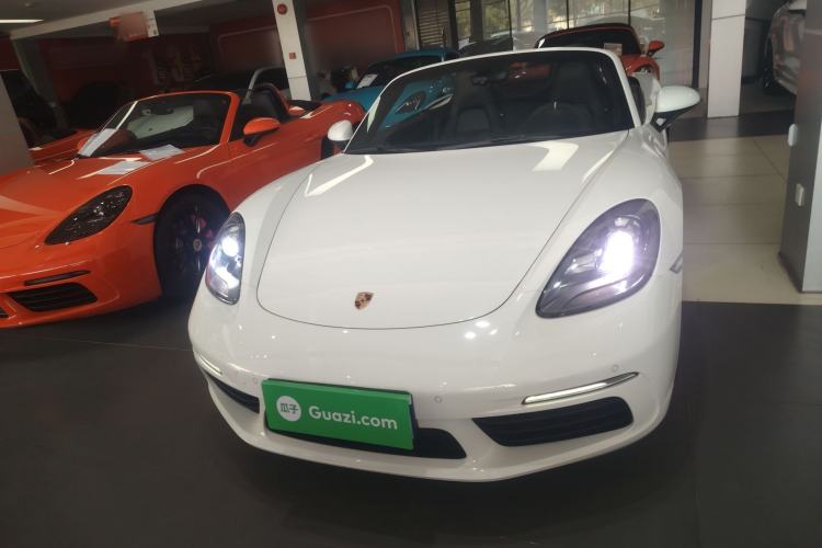 Used Porsche 718 2016 Boxster 2.0T
