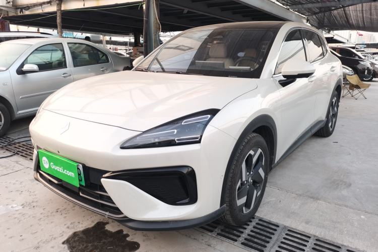 Used Baojun Yunhai 2024 140km Plug-in Hybrid Version

