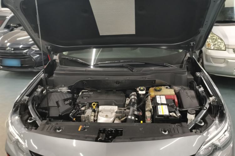 Used Chevrolet Orlando 2020 Light Hybrid Redline 530T Automatic Enjoyment Edition (5+2 Models)
