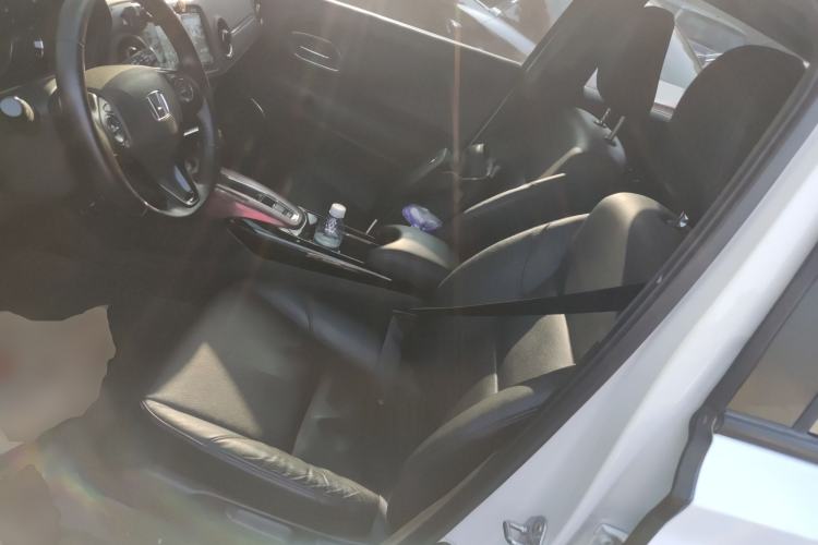 Used Honda XR-V 2015 1.8L VTi CVT Luxury Edition
