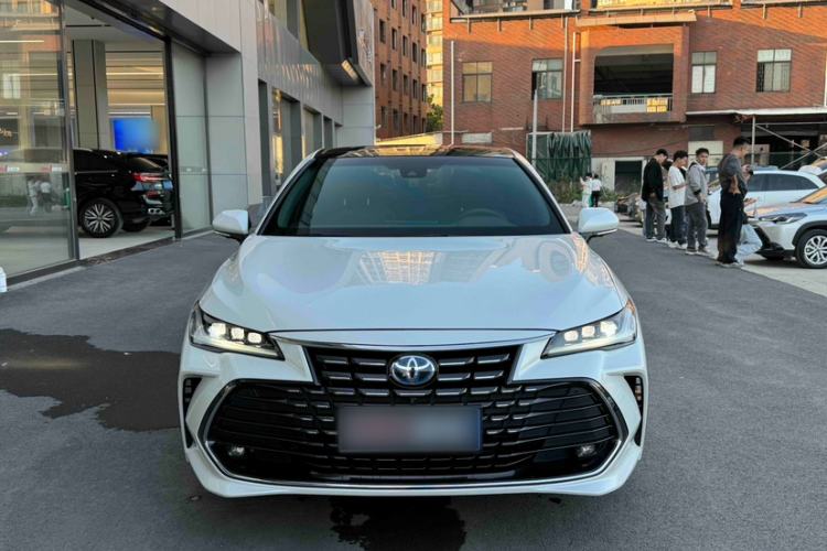 Used Toyota Avalon 2022 Dual-Engine 2.5L XLE Premium Edition
