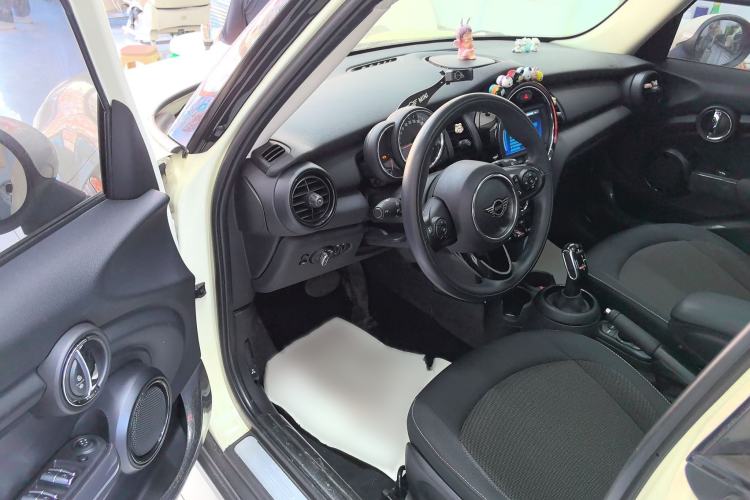 Used  MINI 2019 1.5T ONE Five-Door Edition
