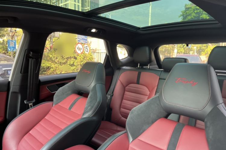 Used MG HS 2019 20T Automatic Two-Wheel Drive Trophy Super Sport Version China VI Standard
