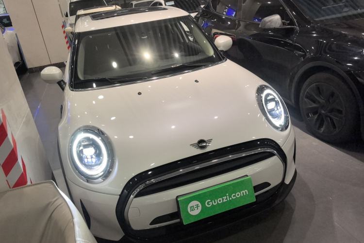 Used  MINI 2023 1.5T ONE Five-Door Edition