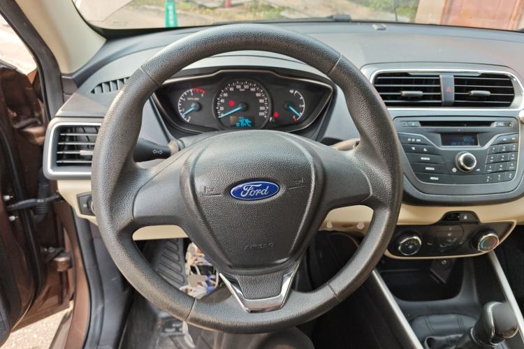 Used Ford Escort 2015 1.5L Manual Comfort Model
