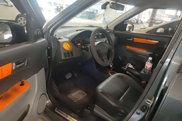 Used Suzuki Swift 2016 1.5L Automatic Fashionable Coolplay Edition
