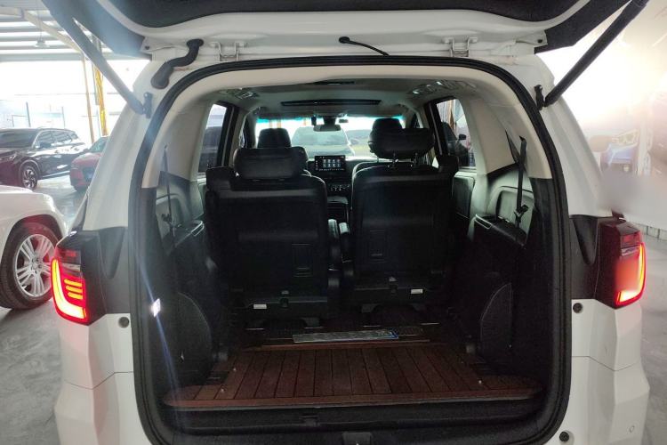 Used Honda Odyssey 2022 2.0L eHEV Sharp Enjoyment Edition
