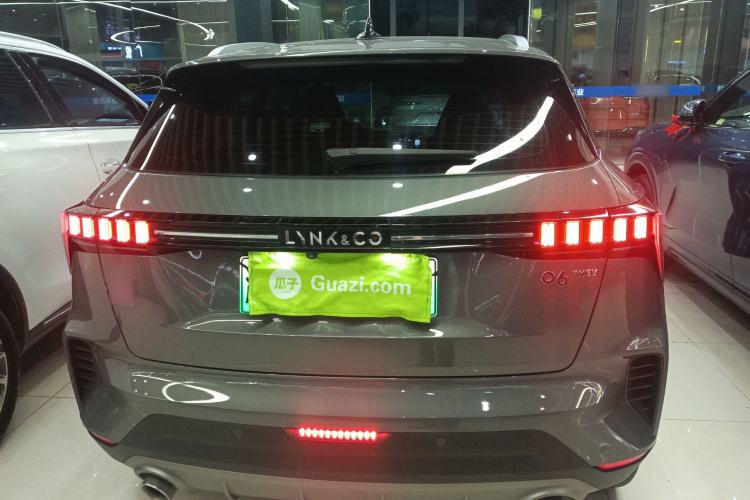 Used Lynk & Co 06 EM-P 2022 PHEV 84 km Range Pro Version