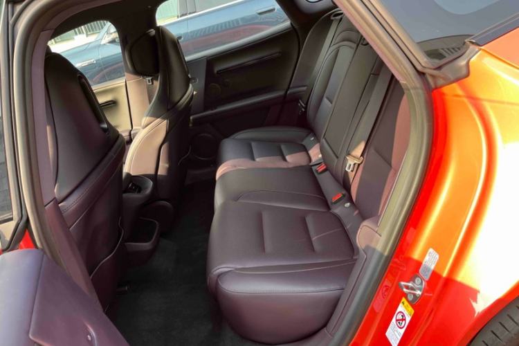 Used  06 2025 Max Extended-Range Edition