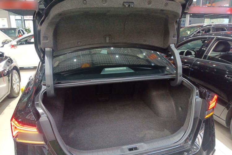 Used Nissan Teana 2022 2.0L XL-TLS Enjoyment Edition