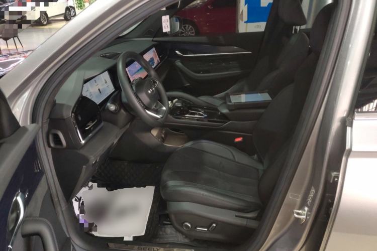 Used Geely Auto Monjaro L 2024 2.0TD High-Power Automatic Two-Wheel Drive Yunqi Version
