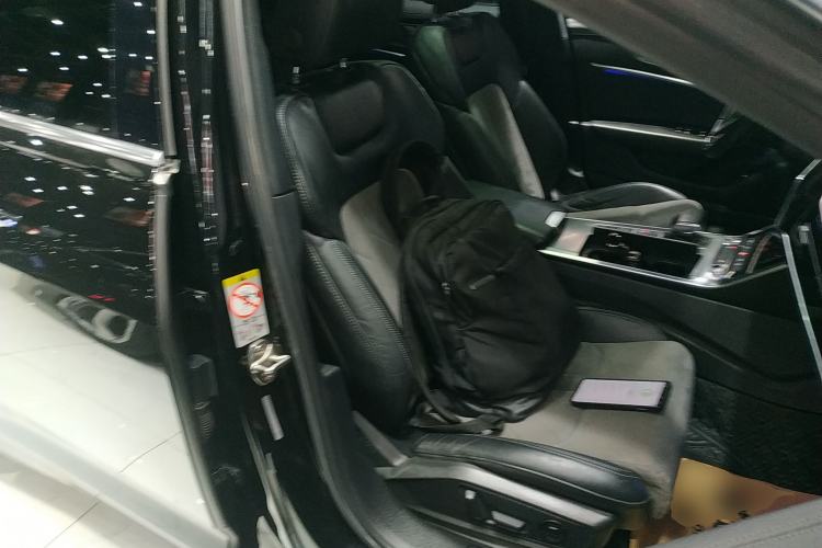 Used Audi A6L 2019 40 TFSI Luxury Dynamic Model
