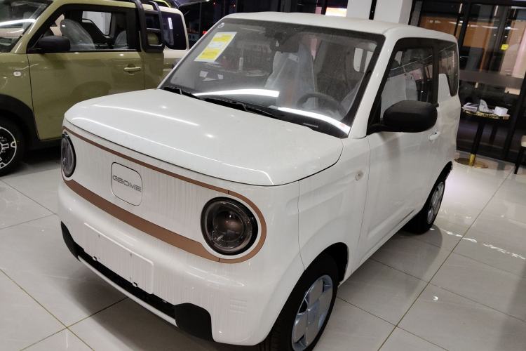 Used Geely Galaxy Panda 2024 Panda Mini 200km Endurance Bear