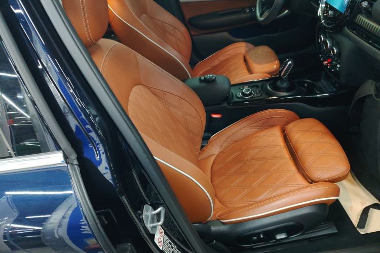 Used  Clubman 2023 2.0T COOPER S Connoisseur
