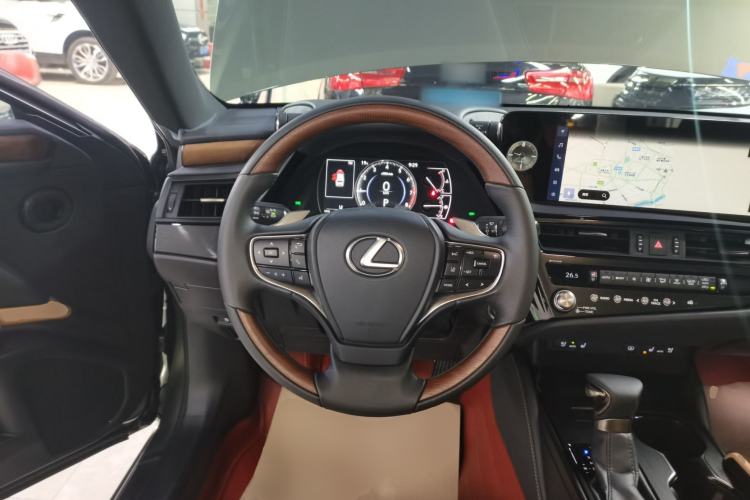 Used Lexus ES 2022 200 Luxury Edition

