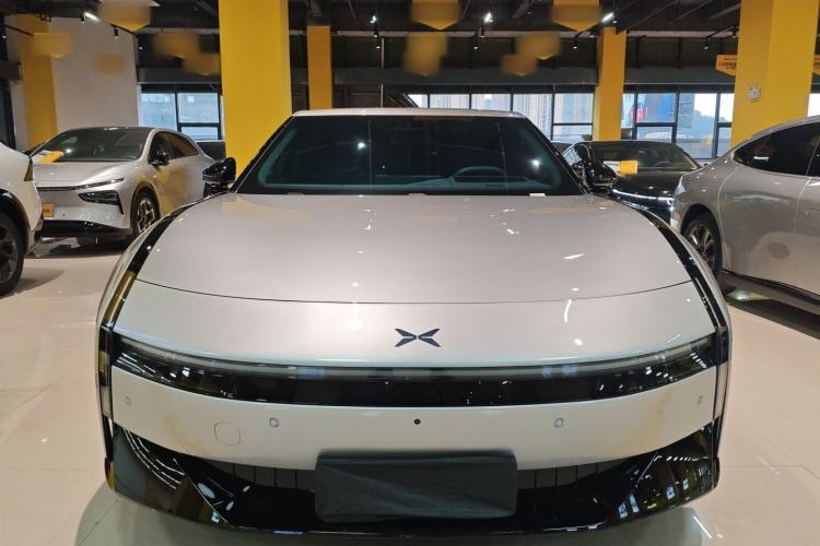 Used XPeng P7 
