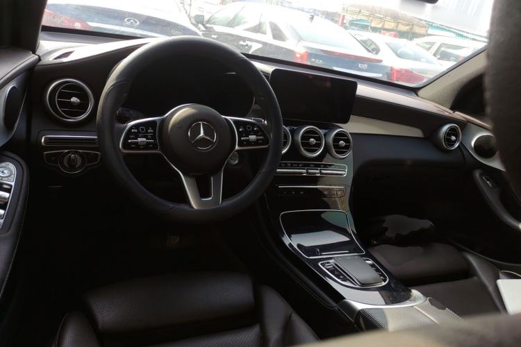 Used Mercedes-Benz GLC 2020 Facelifted GLC 260 L 4MATIC Dynamic Edition