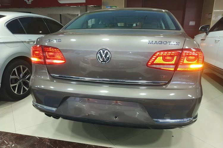Used Volkswagen Magotan 2016 1.8TSI Smart Comfort Model
