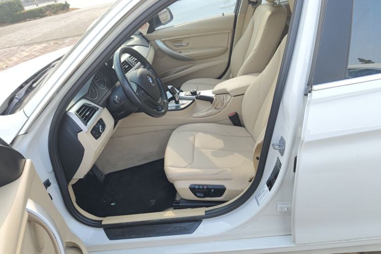 Used BMW 3 Series 2015 320Li Fashion Model