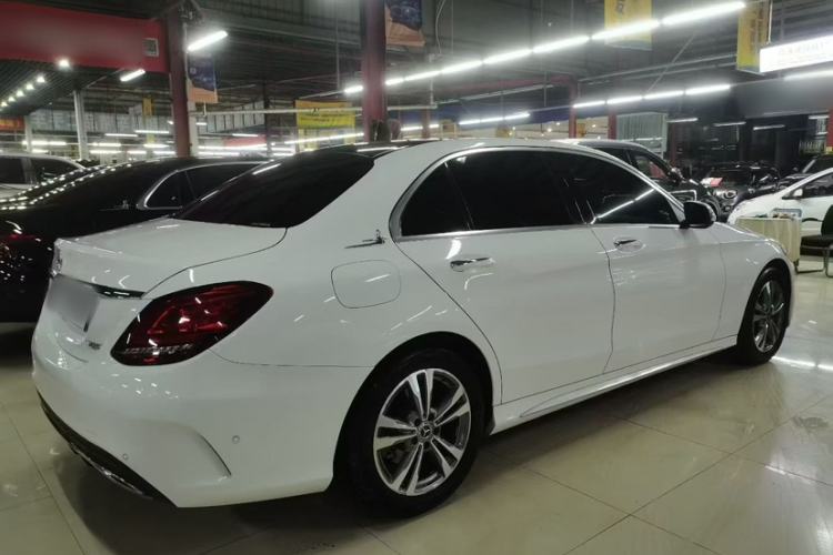 Used Mercedes-Benz C-Class 2021 C 200 L Fashion Edition Sport Version

