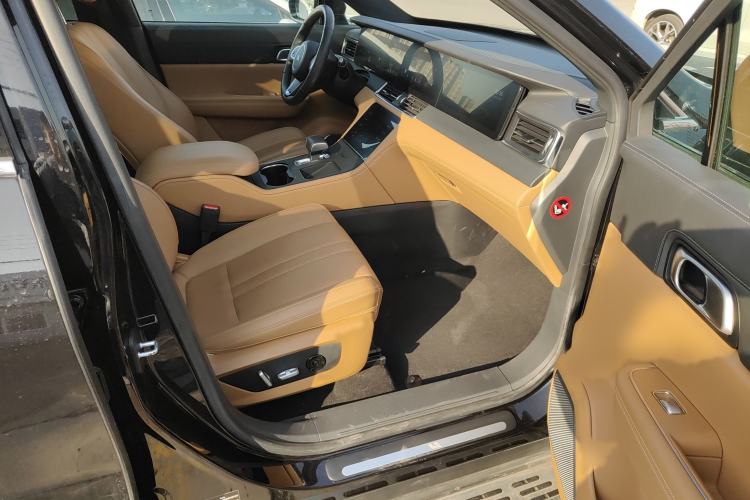 Used Li Auto ONE 2020 Extended-Range 6-Seater Version
