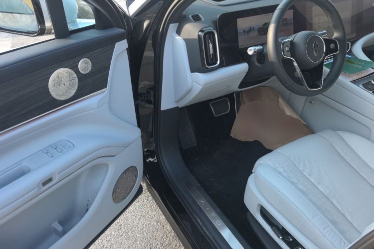 Used Hima AITO M9 2024 All-Electric Ultra Version 100 kWh 6-Seater Model
