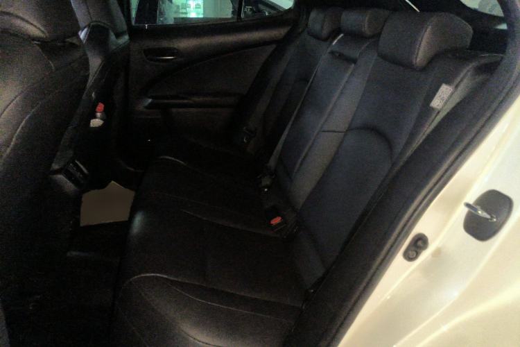 Used Lexus UX New Energy 2020 300e Pure·Joy Edition
