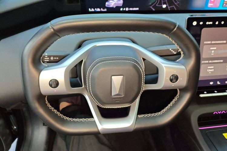 Used  12 2025 Ultra Extended-Range Edition
