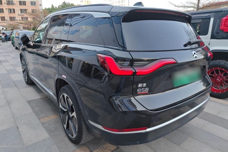 Used Nio ES8 2020 580 km Signature Edition 7-Seater Version