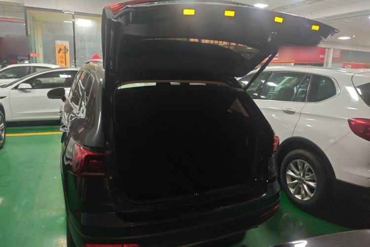 Used Volkswagen Tharu 2021 280TSI Two-Wheel-Drive Luxury Edition