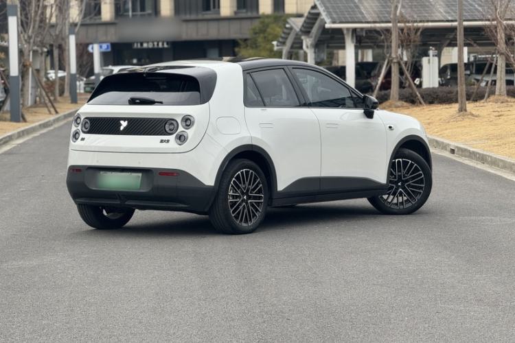 Used  firefly 2025 Illuminated Edition