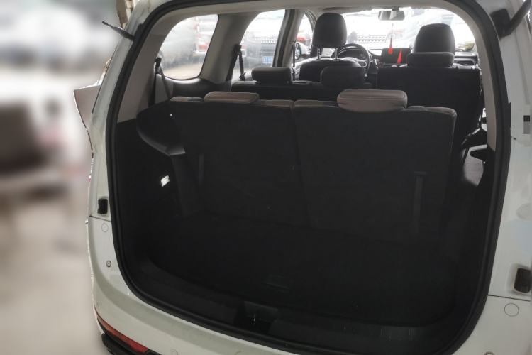 Used Baojun 730 2019 1.5T CVT Fashion Model 7 Seats China VI Emission Standard
