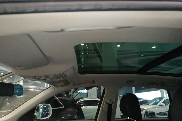 Used Audi Q5 2017 Plus 40 TFSI Technology Model
