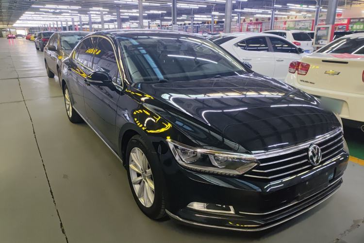Used Volkswagen Magotan 2019 330TSI DSG Leading Model China VI Standard