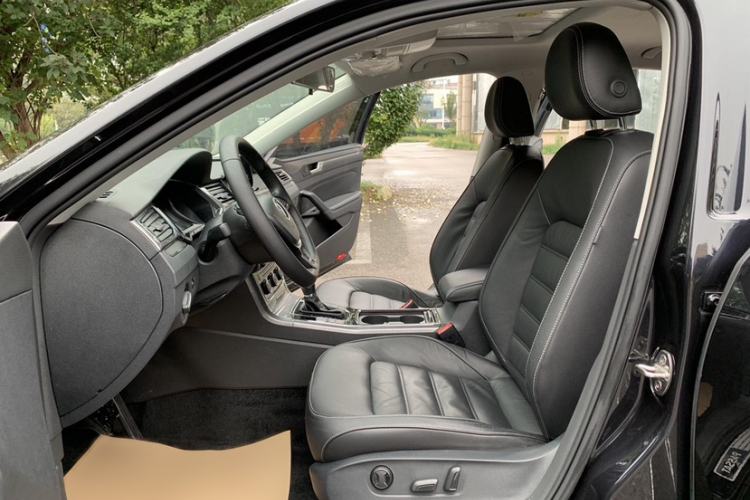 Used Volkswagen Passat 2016 330TSI DSG Luxury Edition