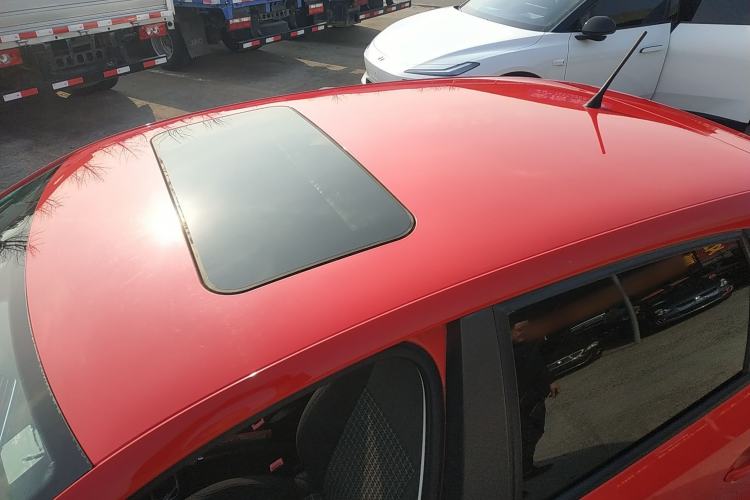 Used Volkswagen Polo 2016 1.6L Automatic Comfort Model