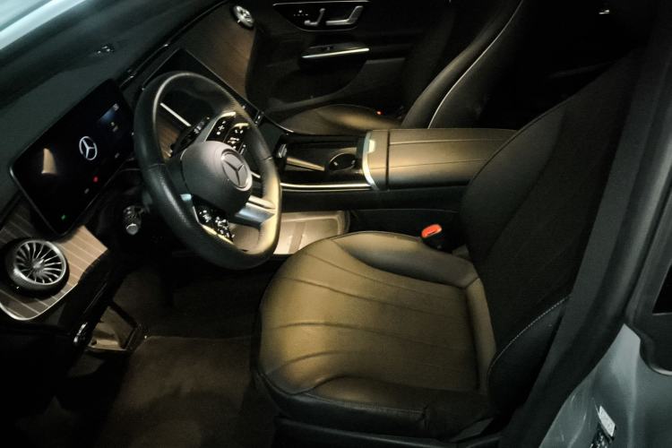 Used Mercedes-Benz EQE 2022 350 Luxury Edition
