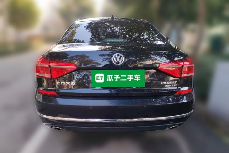 Used Volkswagen Passat 2017 330TSI DSG Luxury Edition
