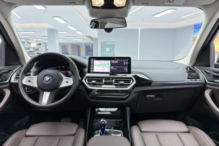 Used BMW iX3 2022 Leading Model
