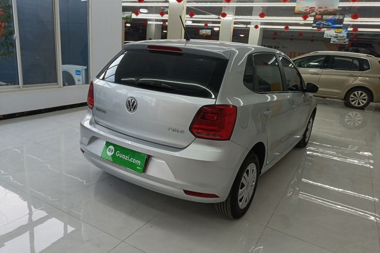 Used Volkswagen Polo 2014 1.4L Manual Fashion Edition
