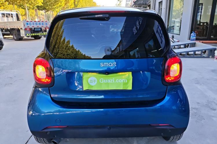 Used  fortwo 2015 1.0L 52 kW Hardtop Passion Edition
