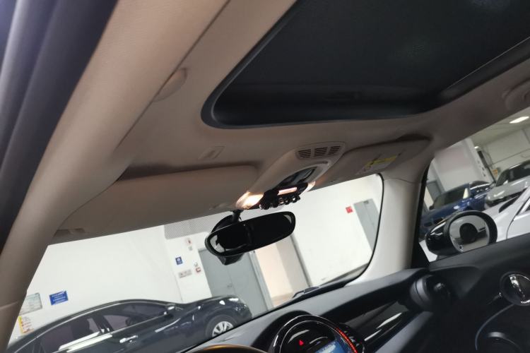 Used  MINI 2023 Updated 1.5T COOPER Artist
