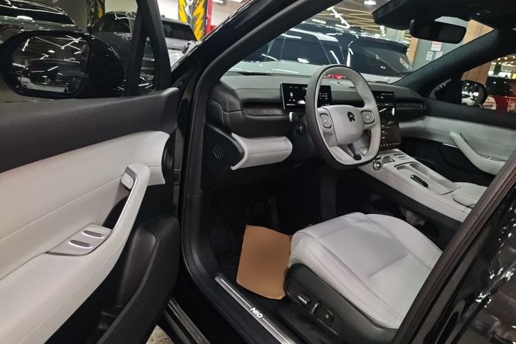 Used Nio ES6 2024 75 kWh