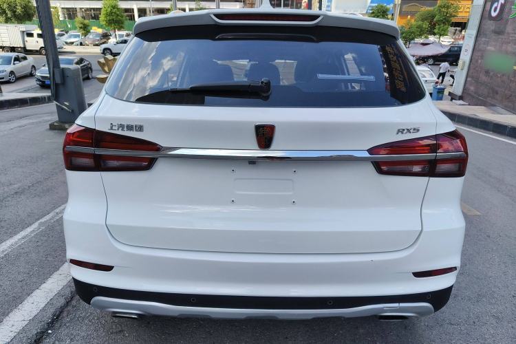 Used Roewe RX5 2016 30T Two-Wheel Drive Automatic Internet Smart Edition
