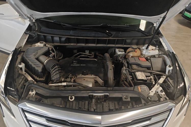 Used Cadillac XT5 2018 25T Luxury Model
