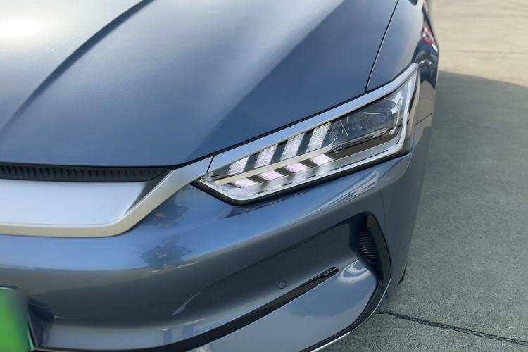 Used BYD Qin PLUS 2024 Honor Edition EV 510KM Beyond Model
