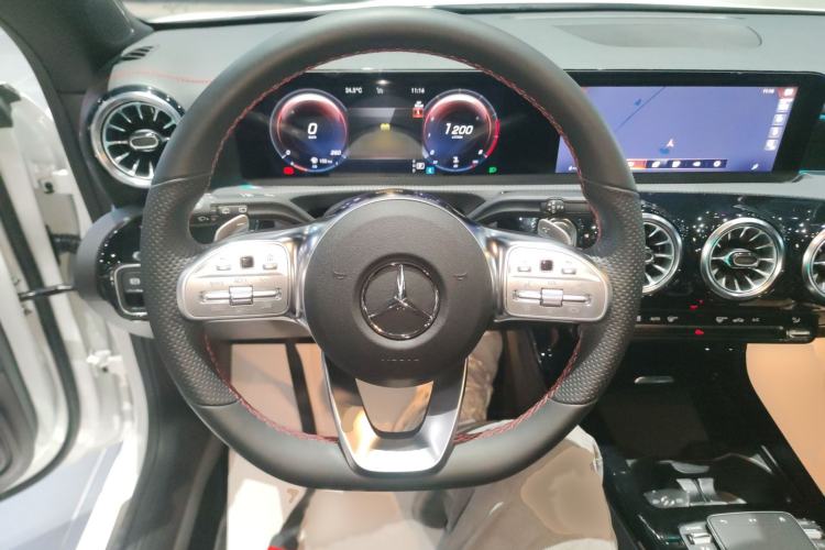 Used Mercedes-Benz CLA 2023 CLA 200 Shooting Brake
